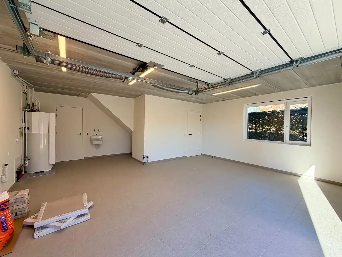 Recente nieuwbouwwoning in centrum Tielt! foto 9