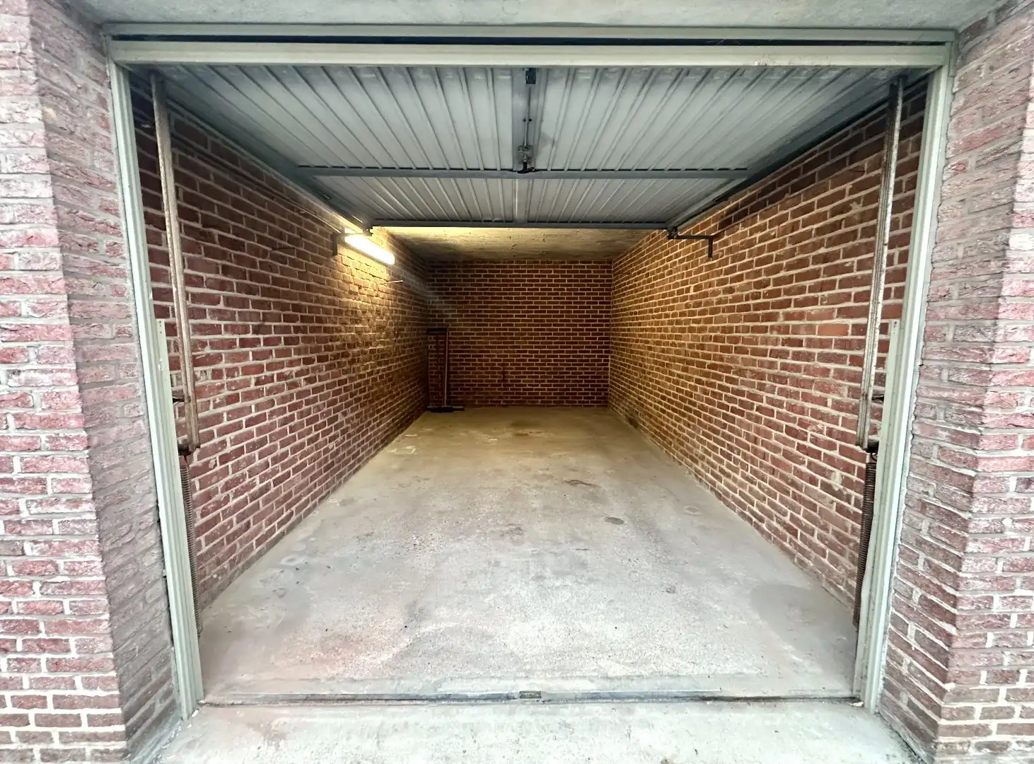 Ruim 3-slaapkamer appartement op topligging nabij het centrum van Hasselt foto 22