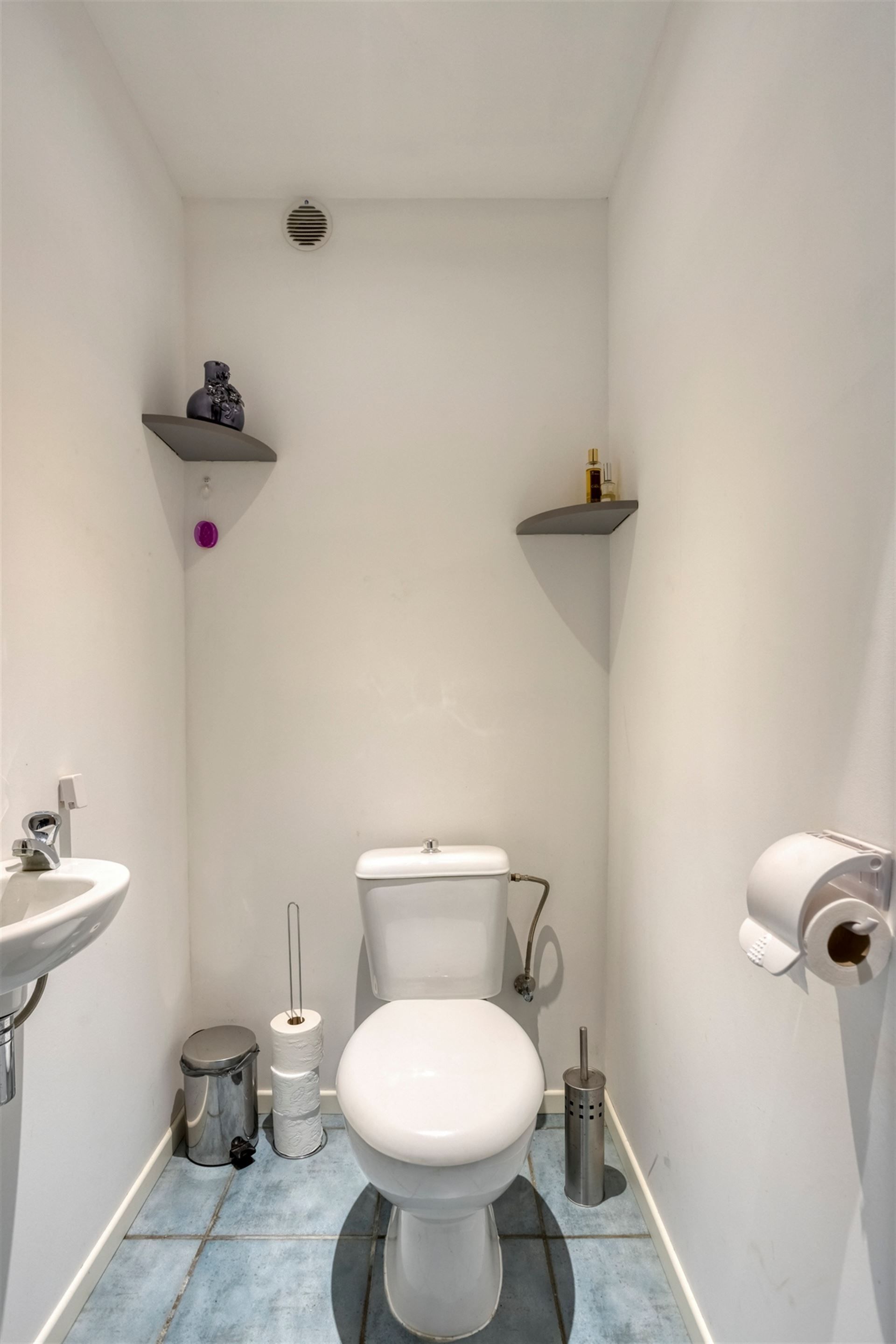 Appartementsgebouw foto 9