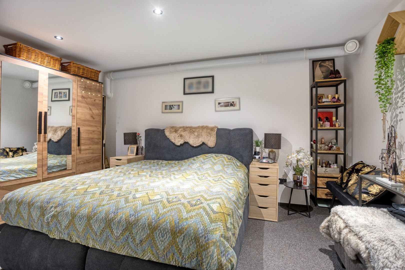 Zeer ruime instapklare open bebouwing met 5 slaapkamers op 819 m² in Lommel ! foto 15