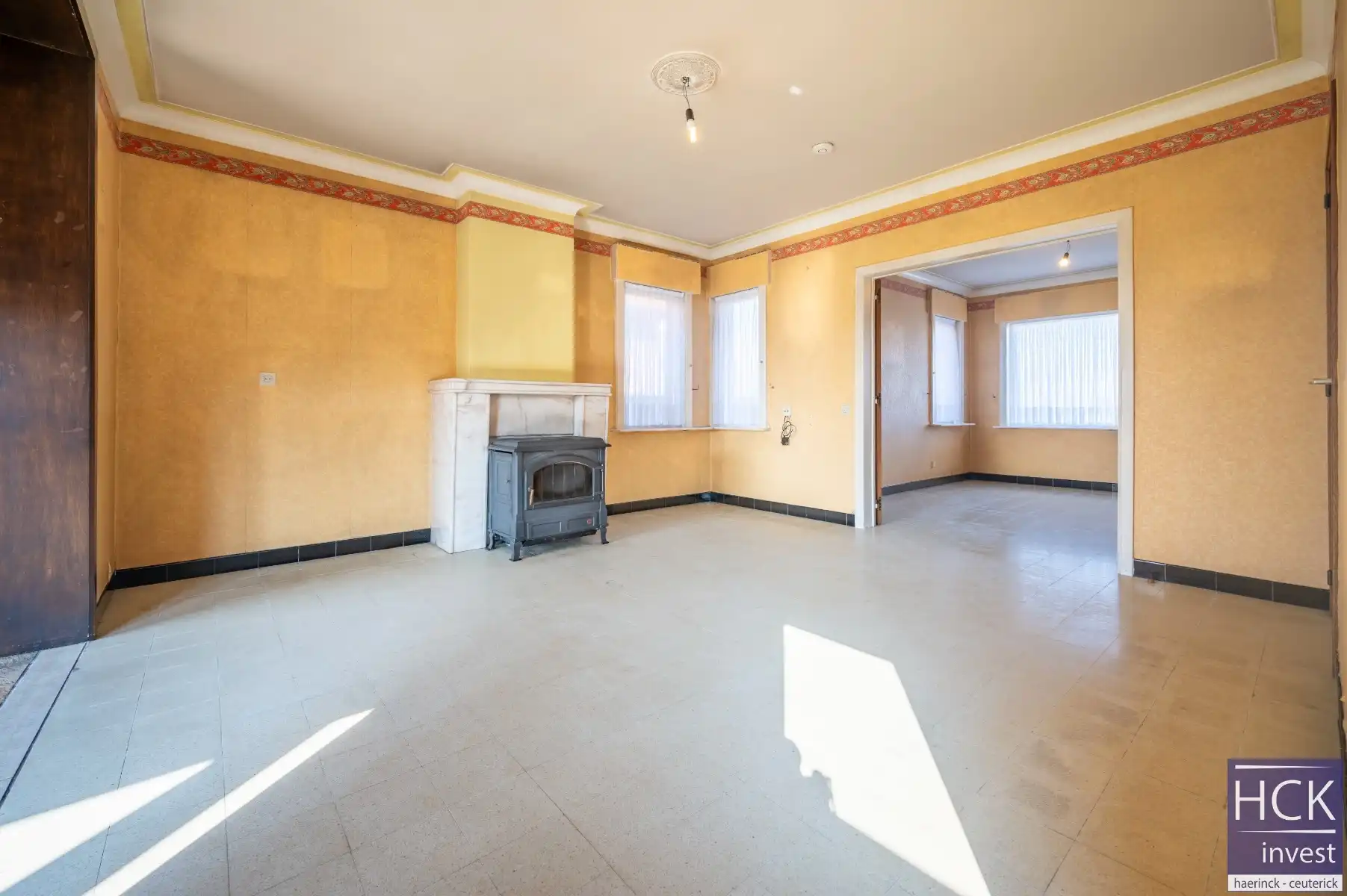 WAREGEM -  Knappe alleenstaande woning op 750m², met prachtig vergezicht !! foto 7