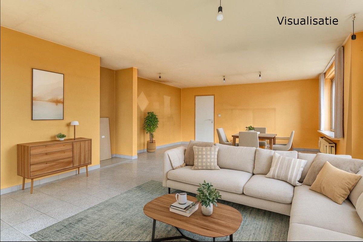 Ruime woning met praktijkruimte te Lendelede foto 3