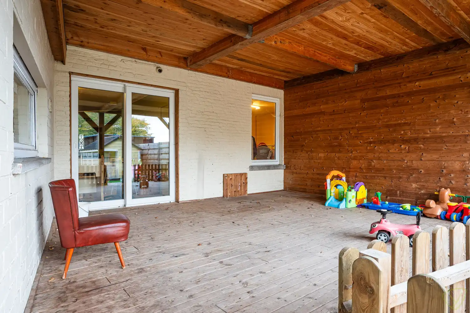 Statige woning met ruime tuin in het centrum van Kaprijke foto 19