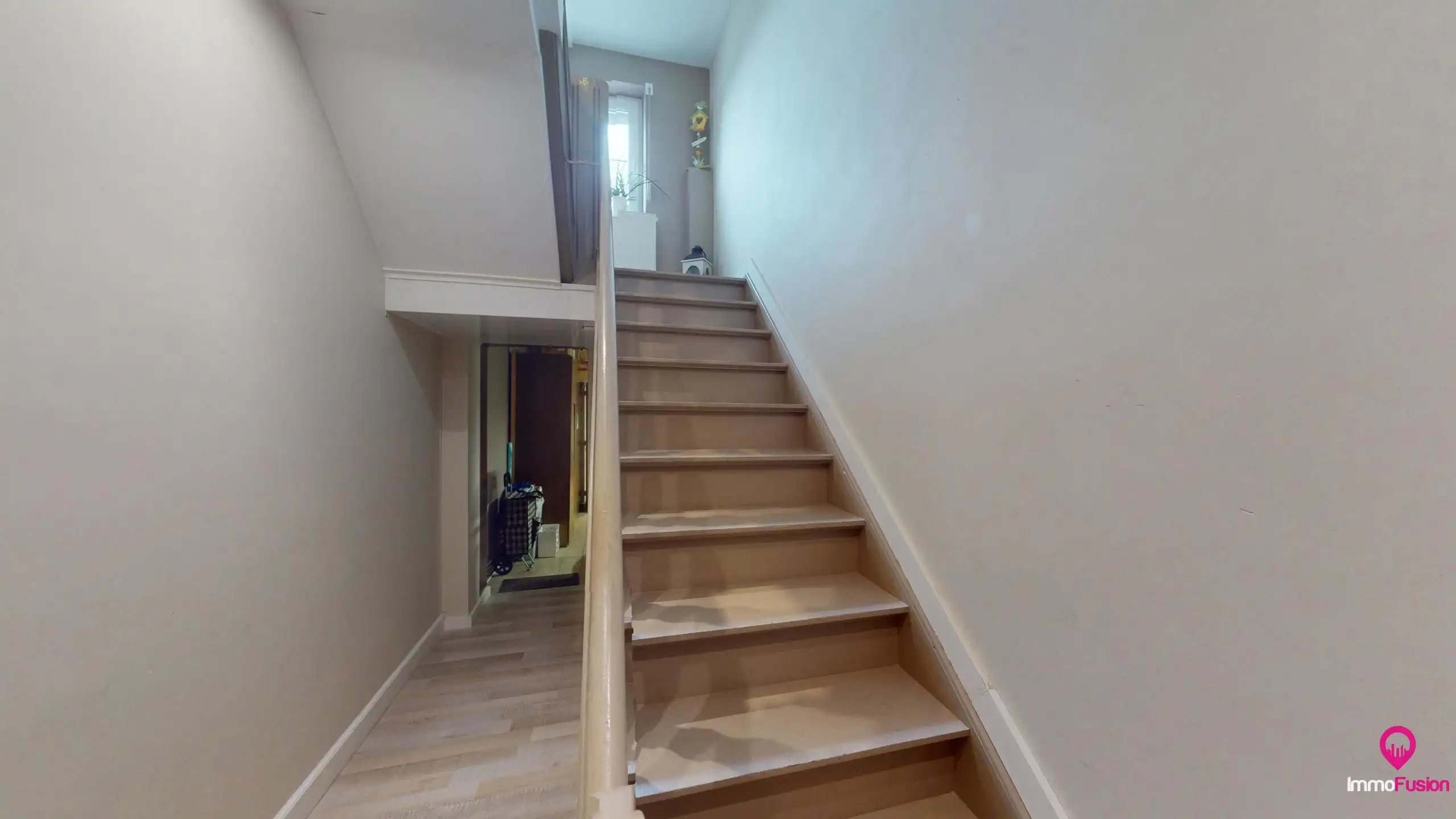 Danszaal 600m² + vergunde woonst in het bruisende Zonhoven! foto 5