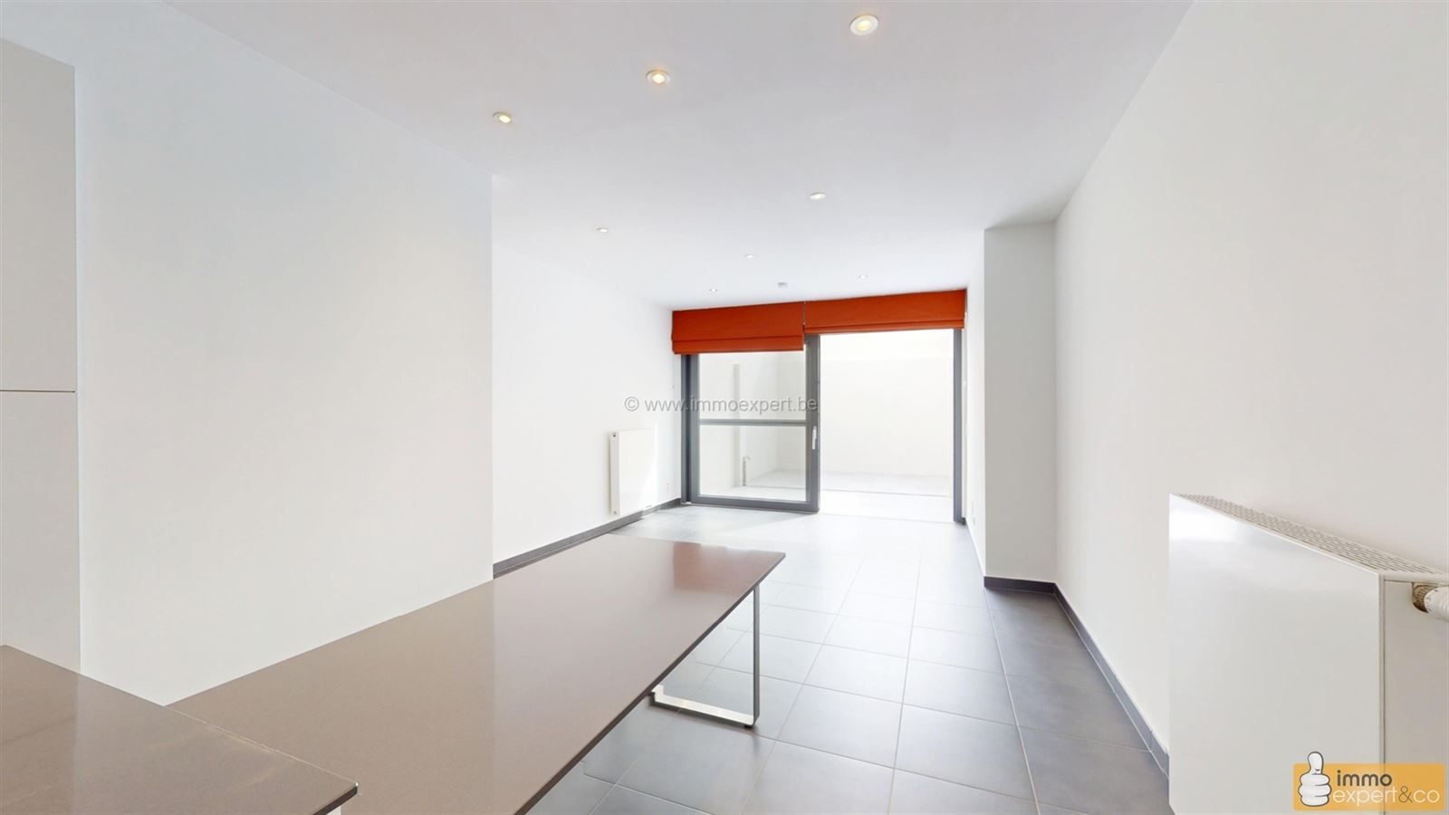 TERNAT: Woning met 2 slpks, pal in het centrum foto 6