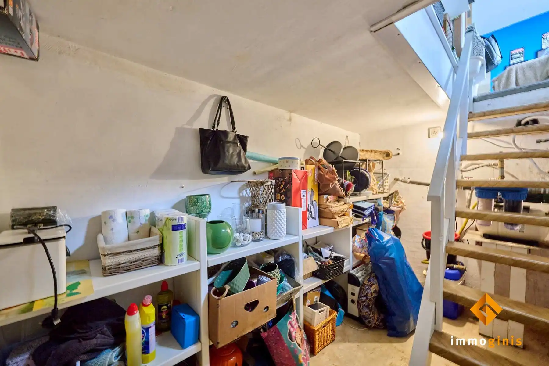 Instapklare woning met 2 slaapkamers op een perceel van 11a11ca, op een groene locatie.  foto 18