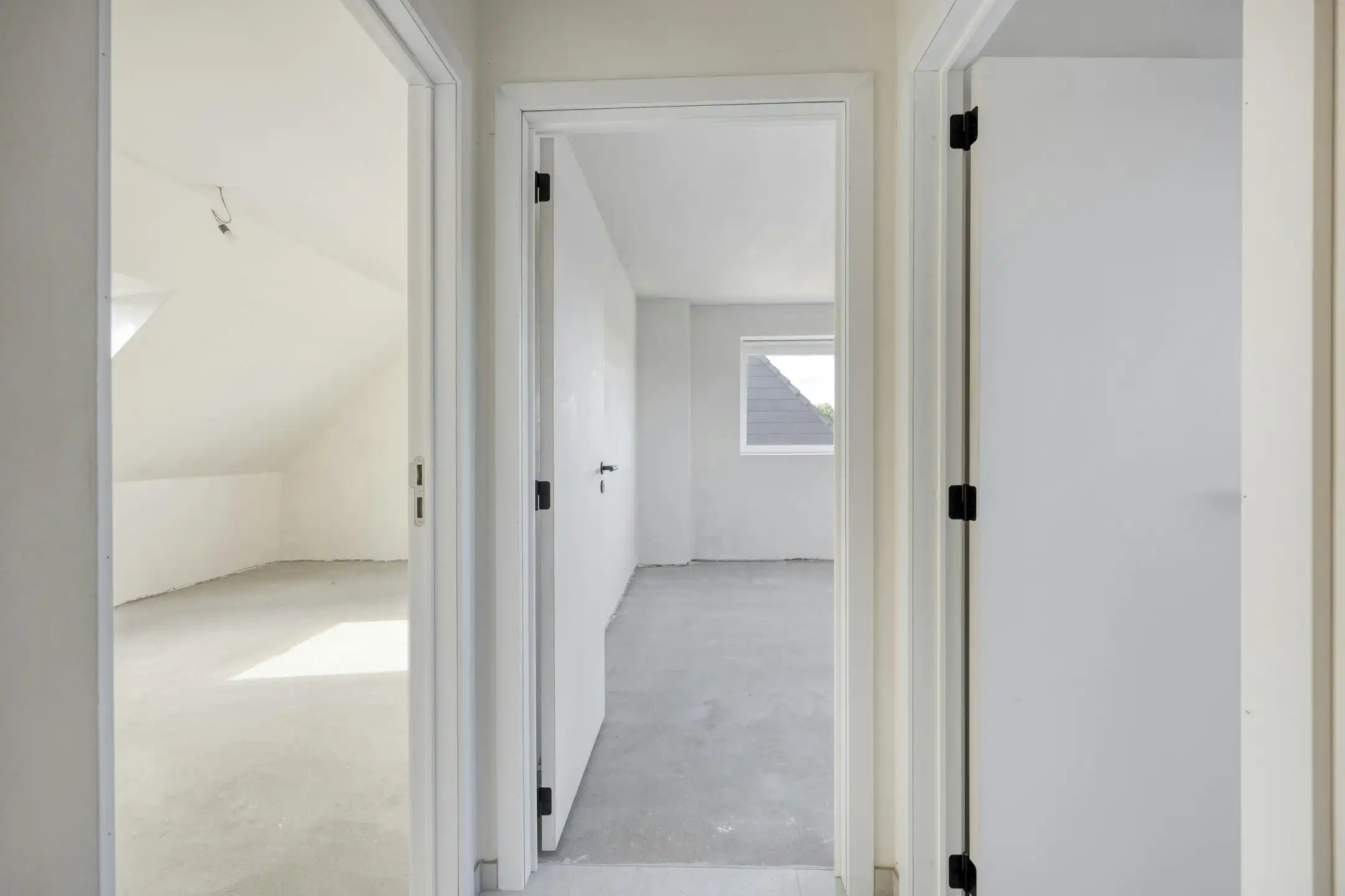 Afgewerkte nieuwbouwwoning te koop in Desselgem foto 18