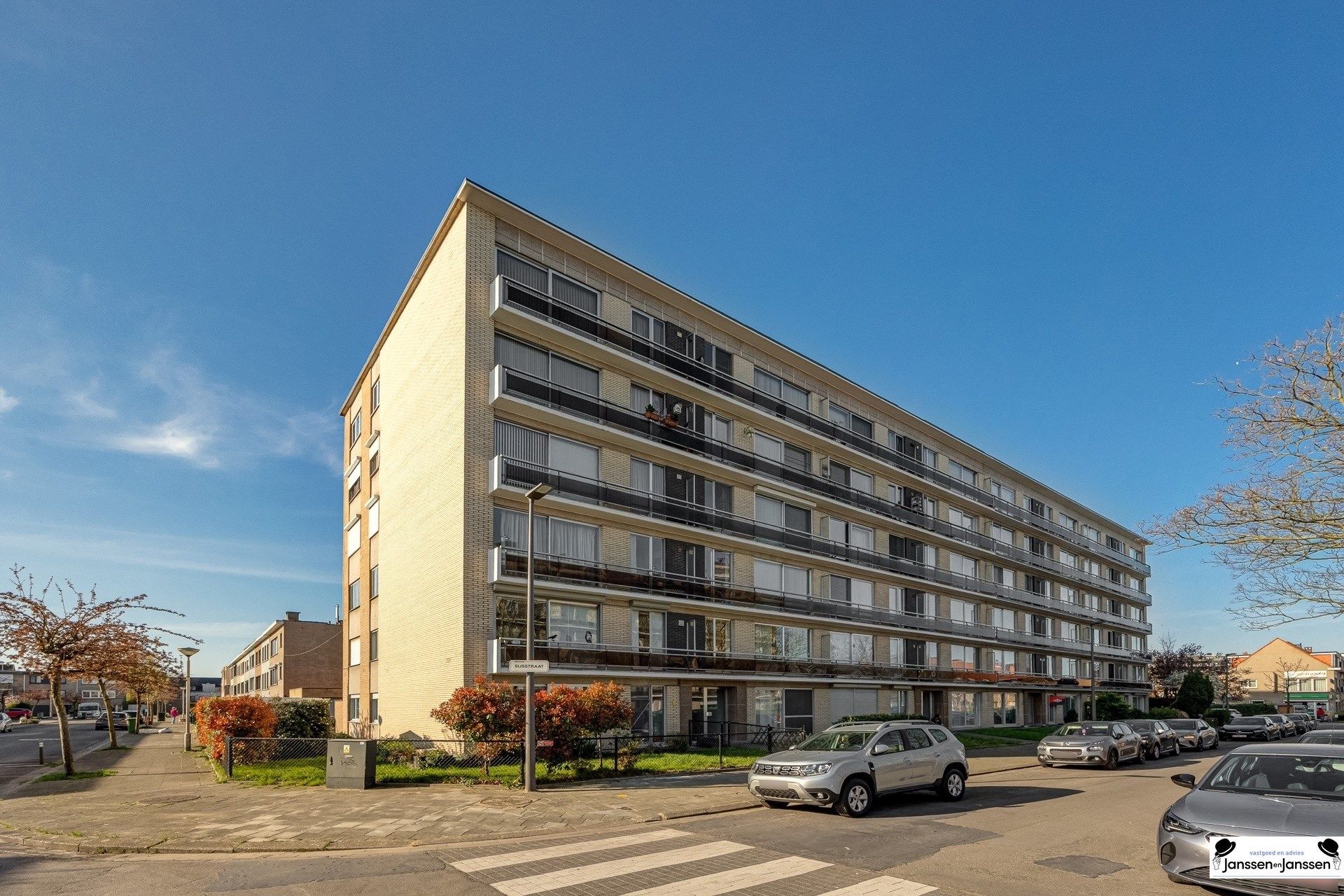 Te koop: Licht en ruim appartement in Merksem! foto 4