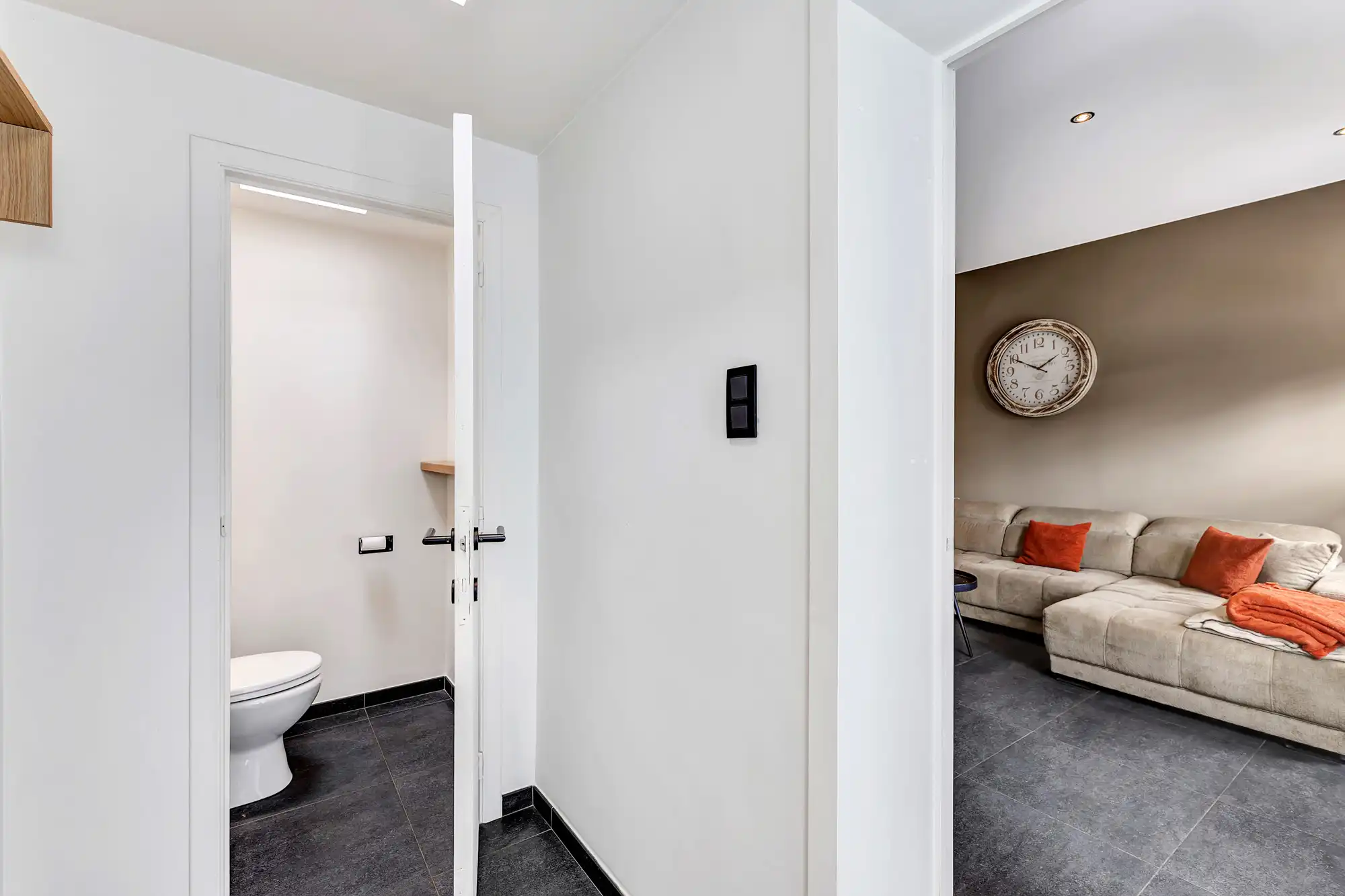 Instapklare en charmant gerenoveerde woning foto 2