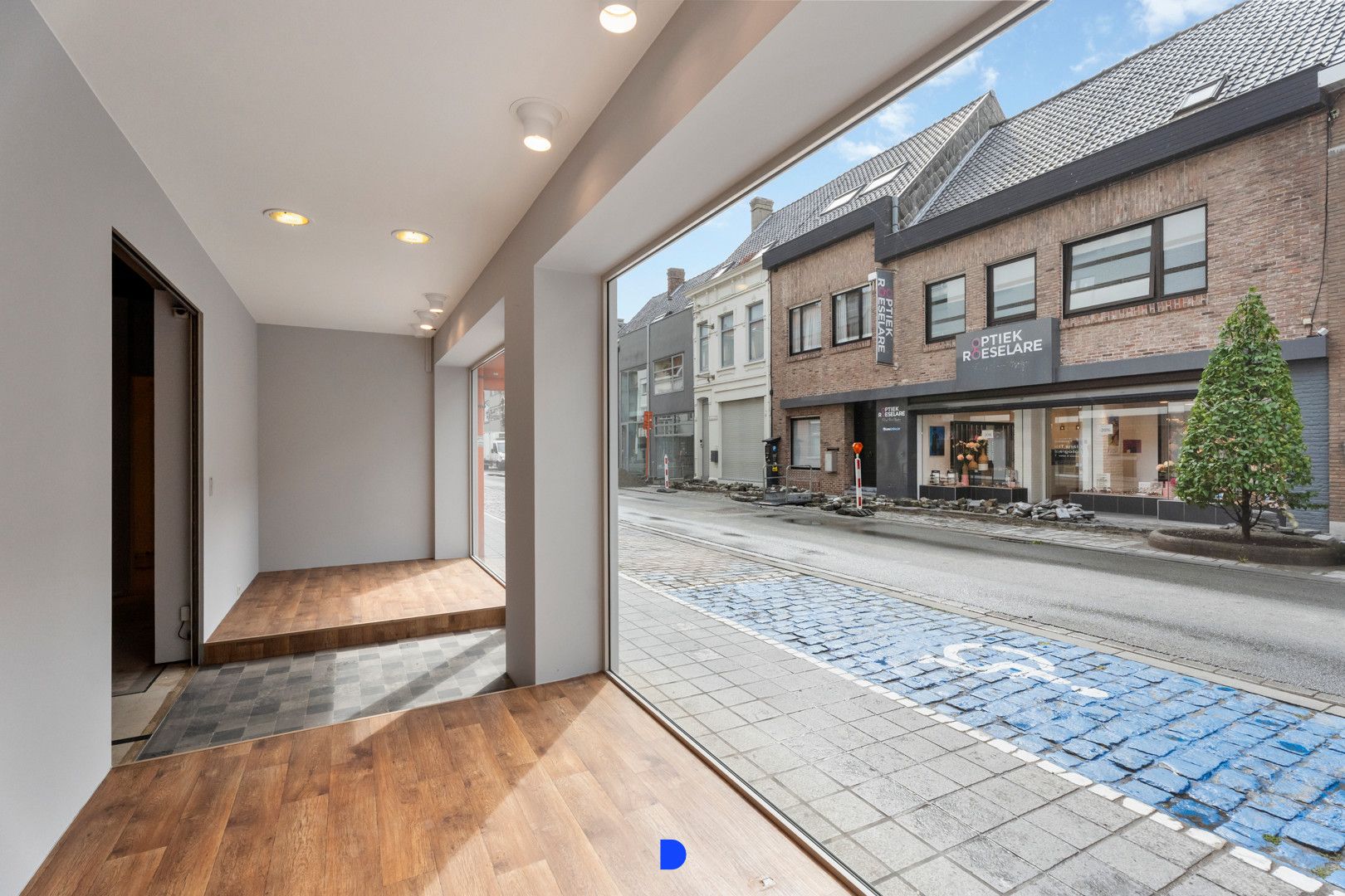 Instapklaar handelspand centrum Roeselare foto 5