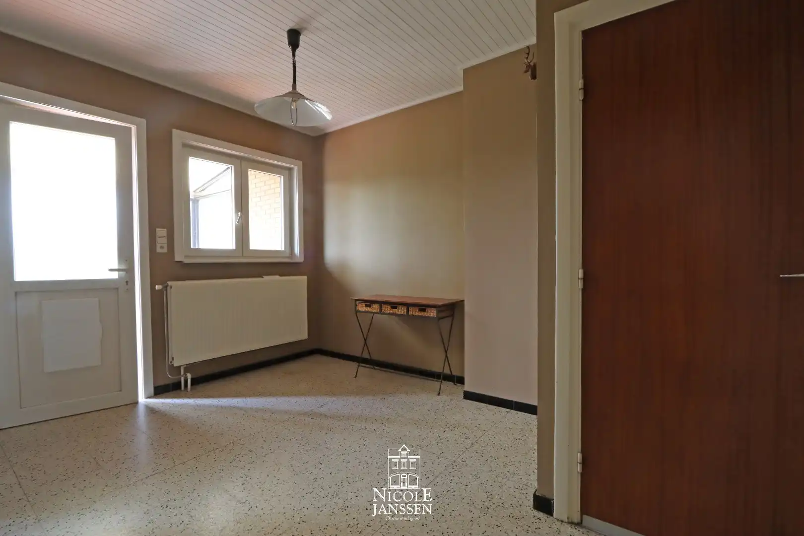 Vrijstaande gezinswoning met drie slaapkamers in een rustige omgeving  foto 7