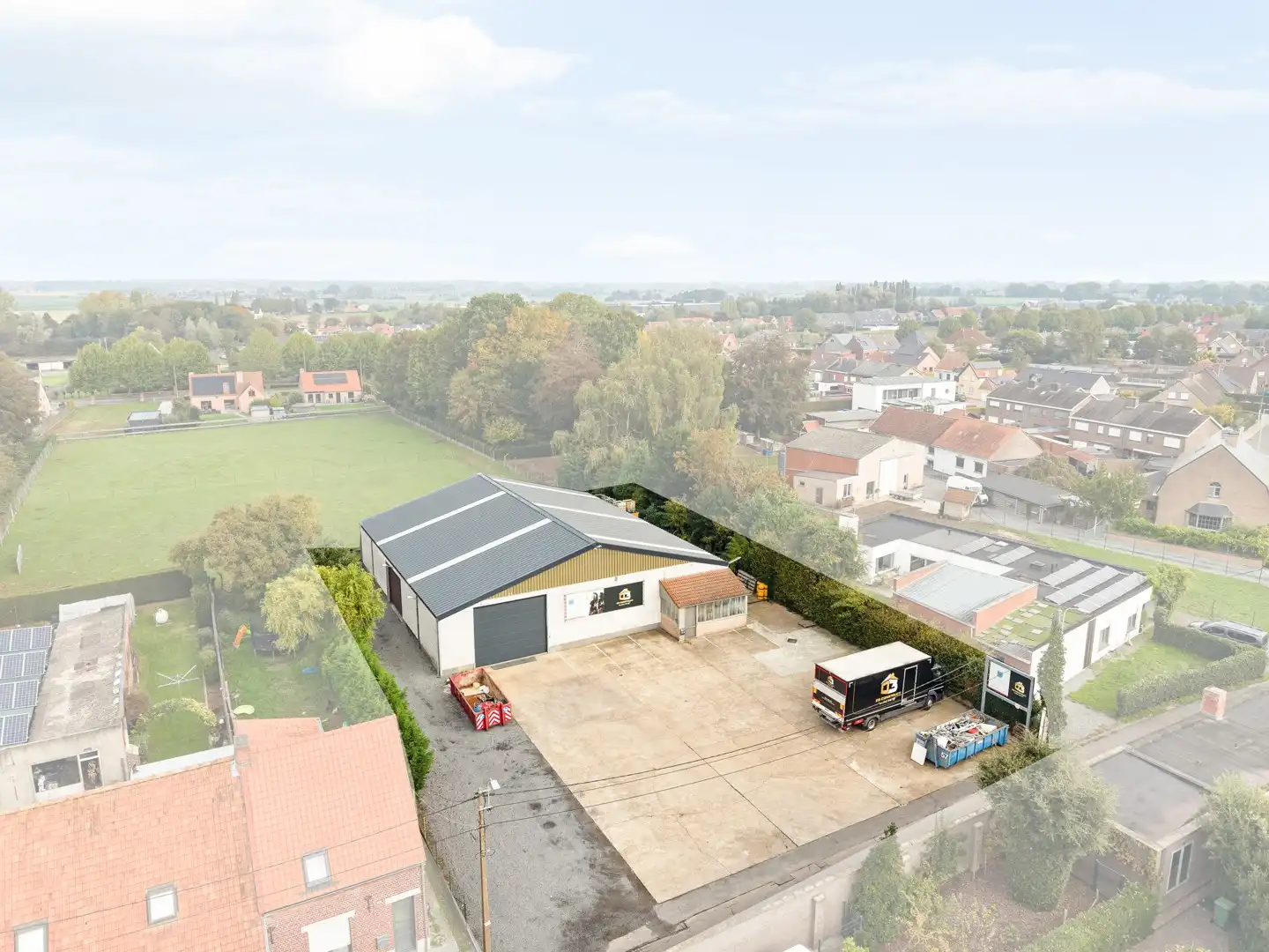Industrieel-magazijn-logistiek te koop Ieperstraat 22a - 8610 Kortemark
