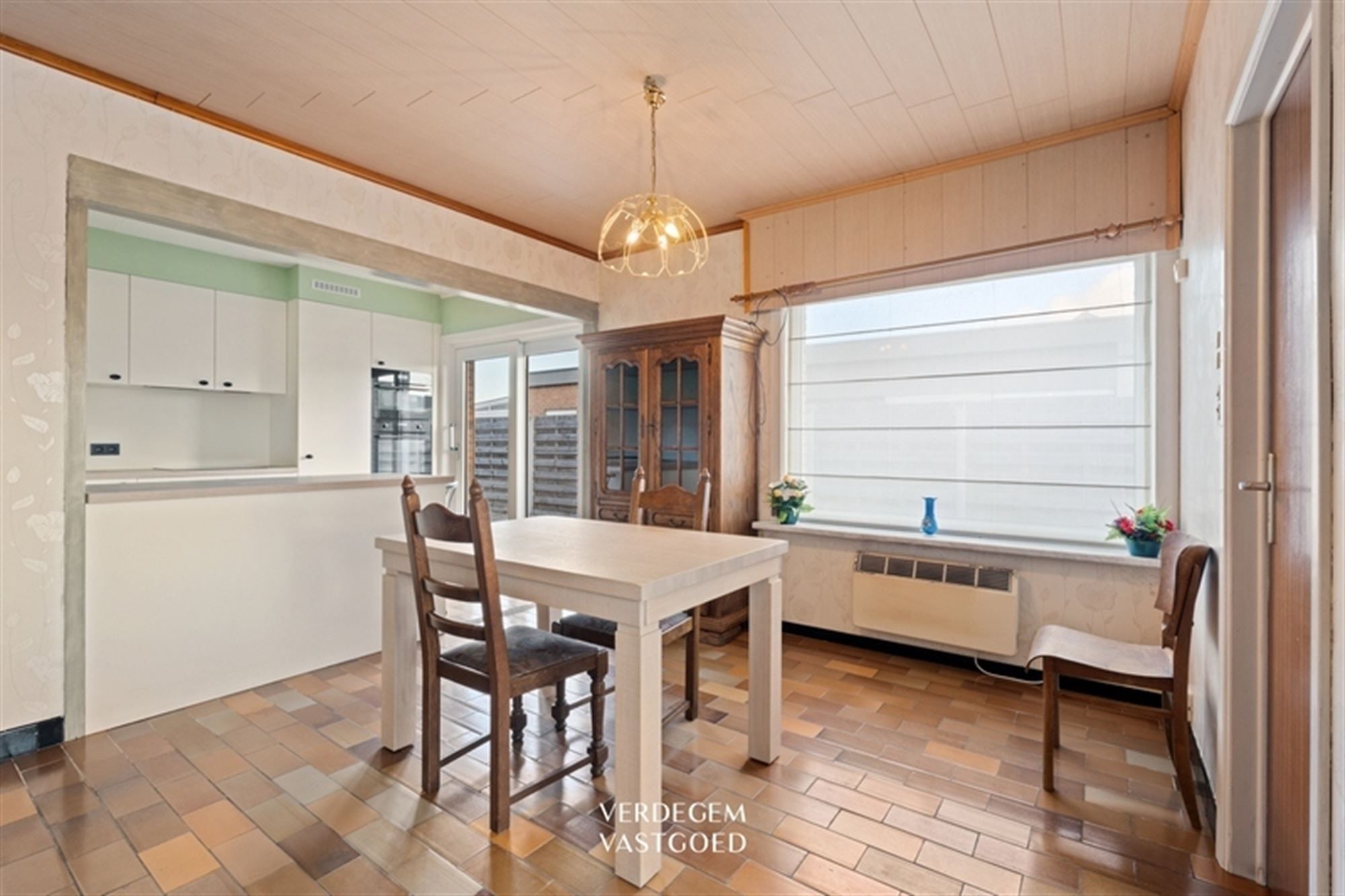 Te renoveren bungalow met 3 slaapkamers in fijne woonbuurt foto 5