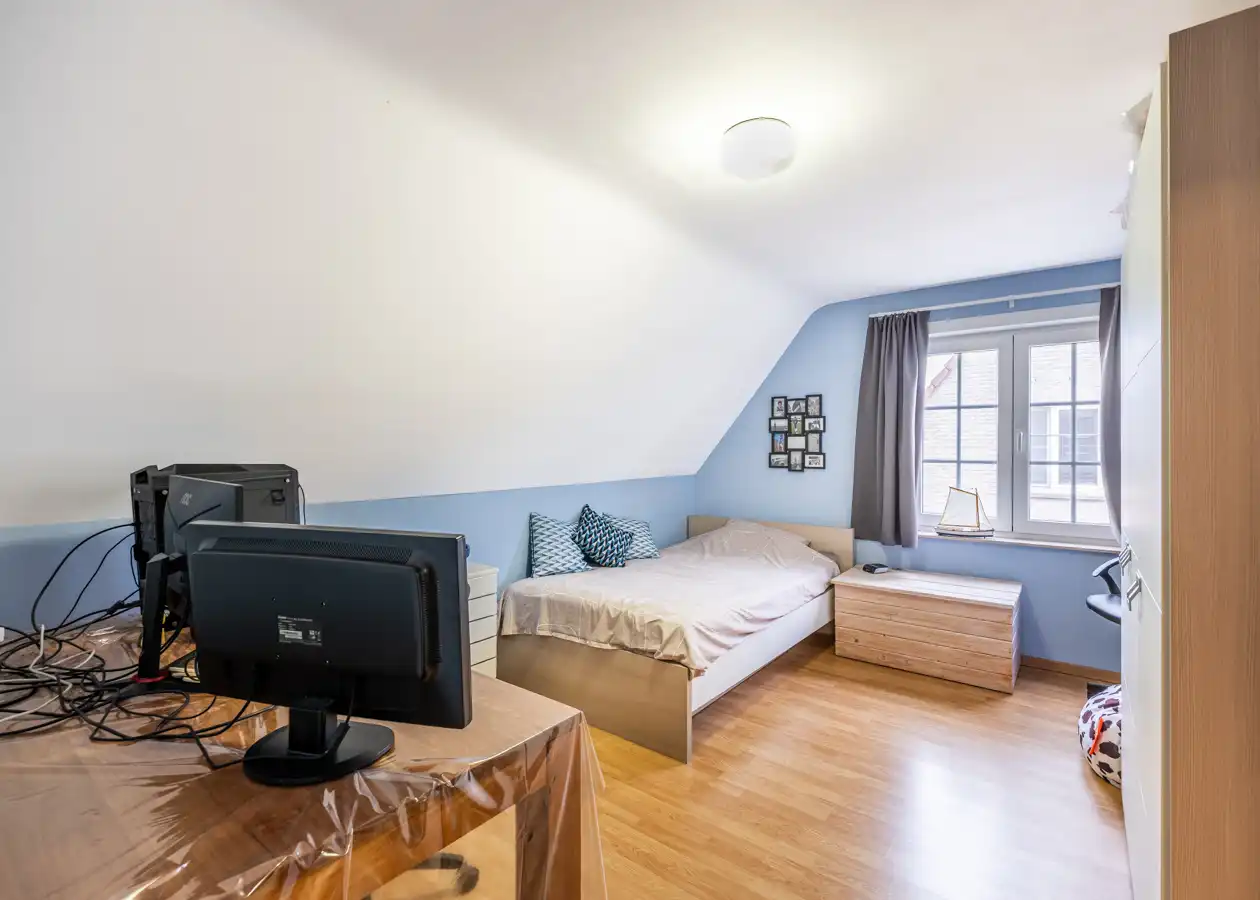 Instapklare halfopen woning met tuin en garage in Bredene foto 9