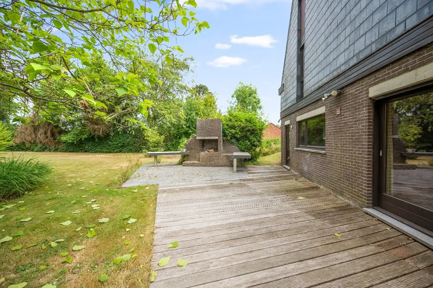 Ruime woning met praktijkruimte, 5 slpks en magnifieke ligging foto 3