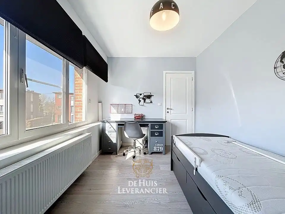 Ruimtelijke rijwoning met tuin en garage in de Altenawijk foto 26