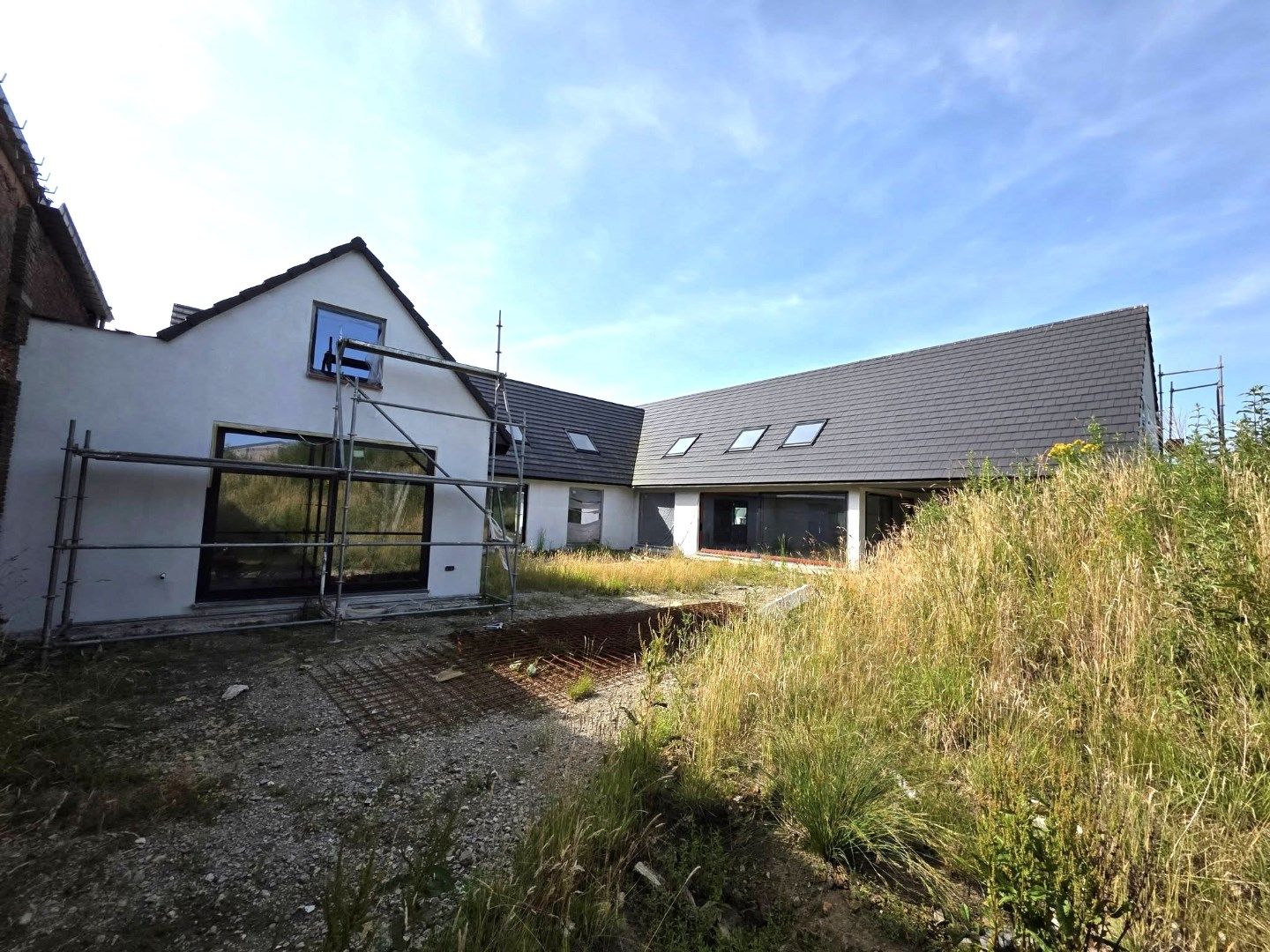 Ruime nieuwbouwvilla + hangar. foto 22