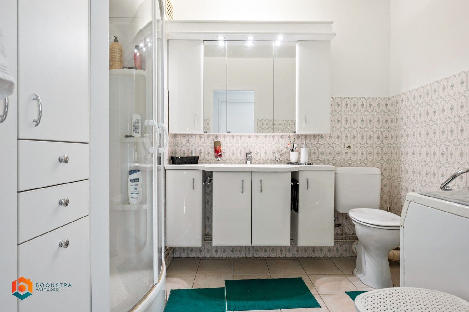 Ruim app met 2 slpkrs en terras foto 13