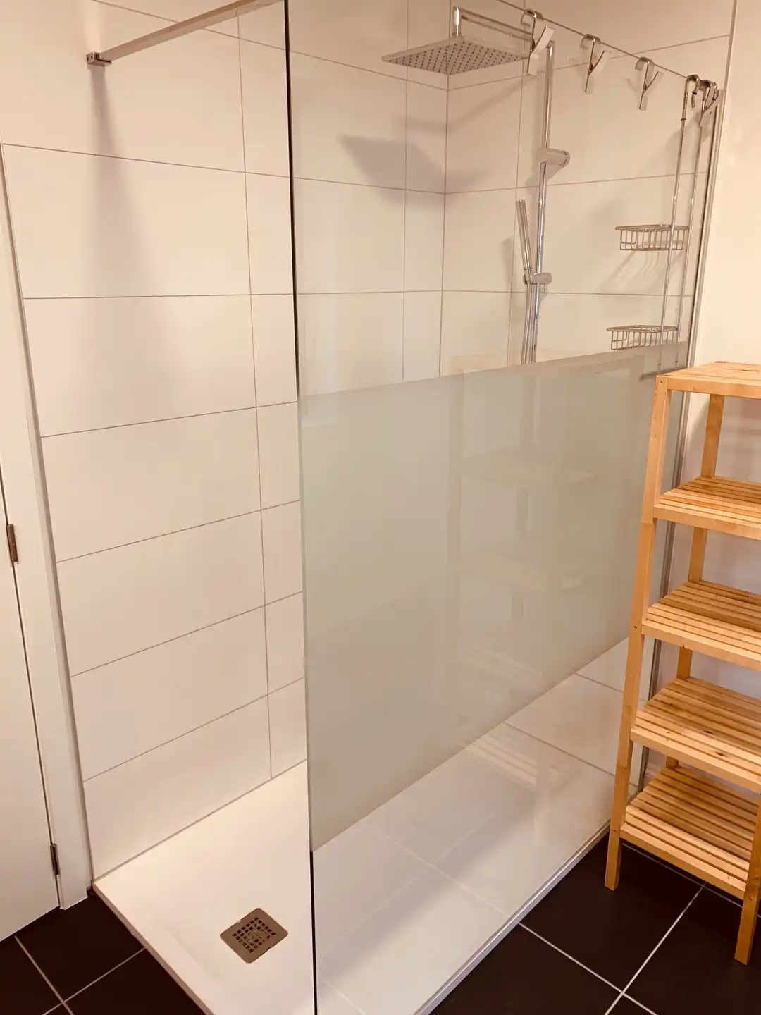 Charmante koppelvilla in de concessiewijk van De Haan. foto 7