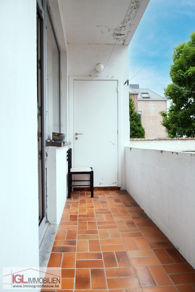 Gerenoveerd appartement met terras en EPC B in het centrum van Ruisbroek foto 17