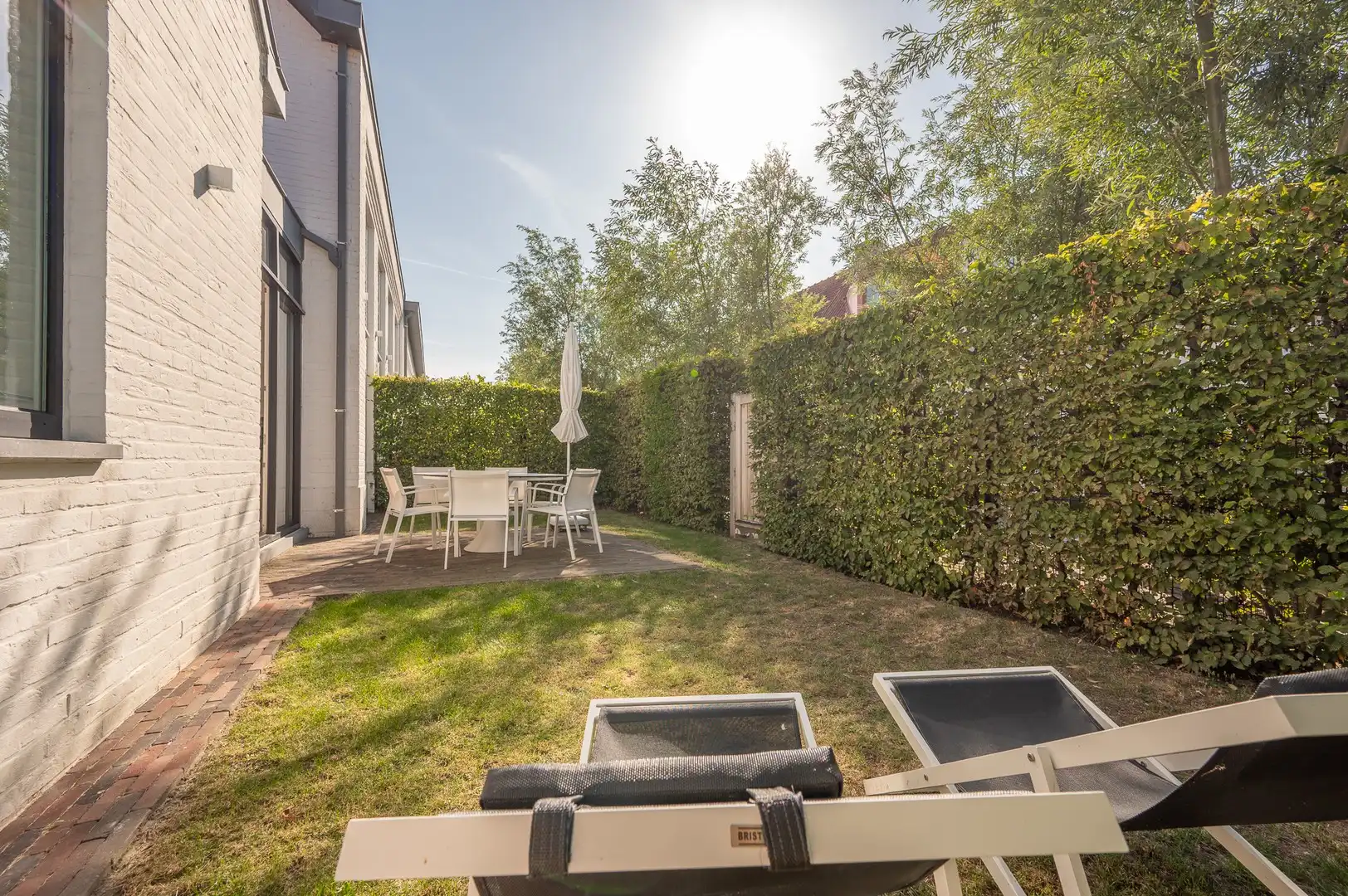 Prachtige, lichtrijke woning vlakbij het pittoreske Oosthoekplein in het Zoute op wandelafstand van de zee en het Zwin. foto 12