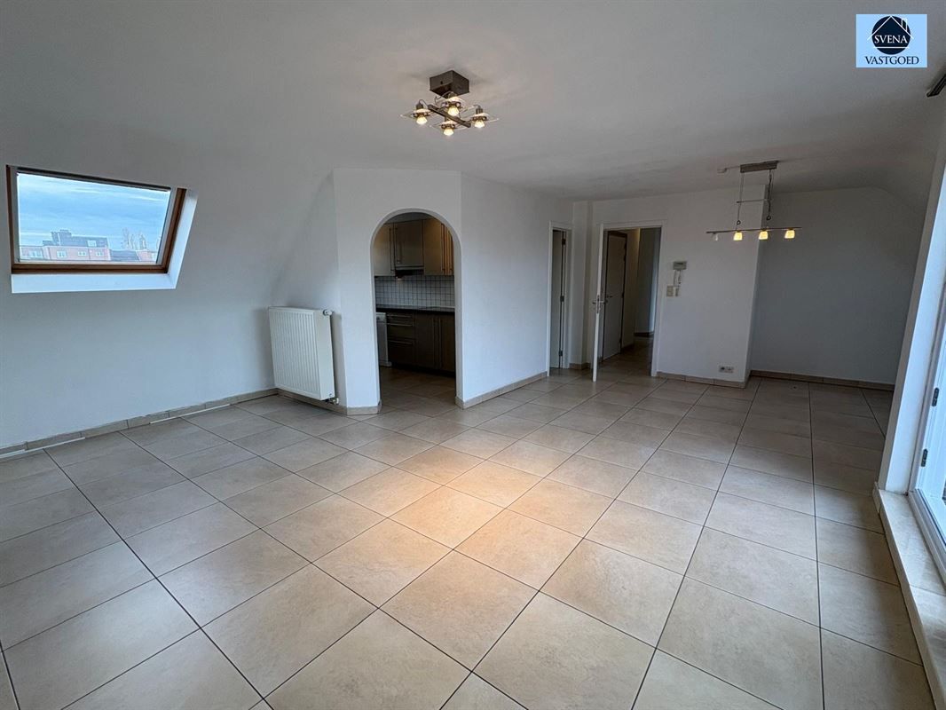 MODERN APPARTEMENT IN CENTRUM VAN NINOVE foto 3