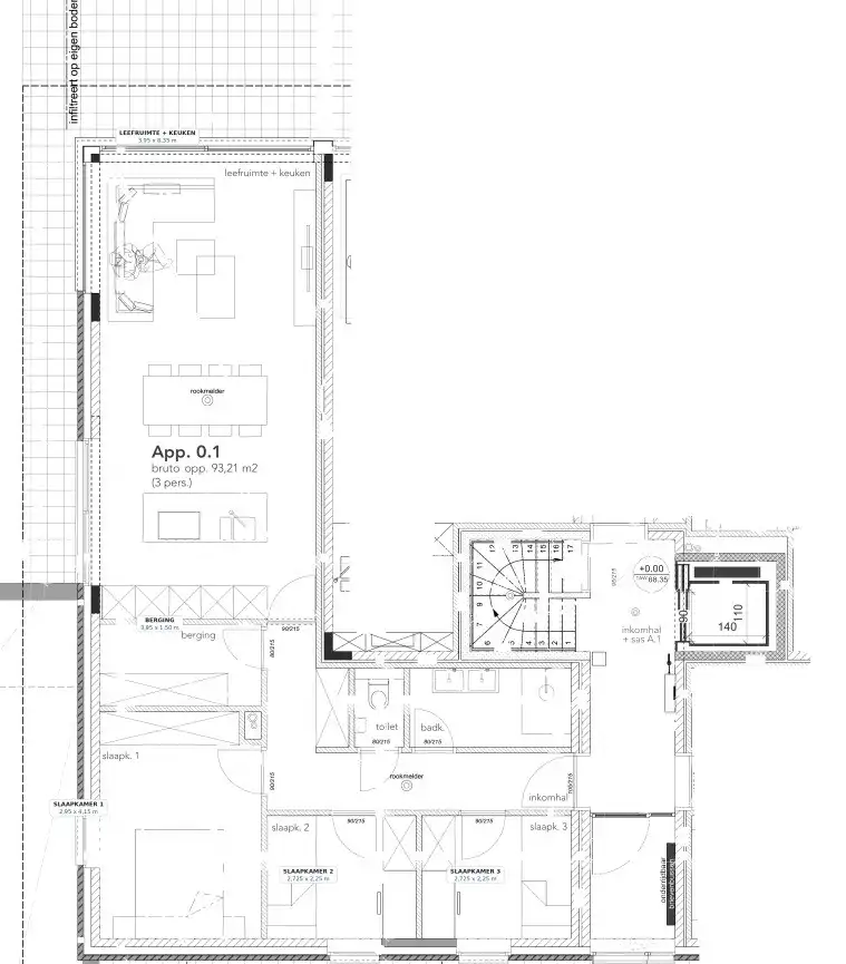 Modern gelijkvloers appartement met drie slaapkamers en gezellig tuintje foto 2