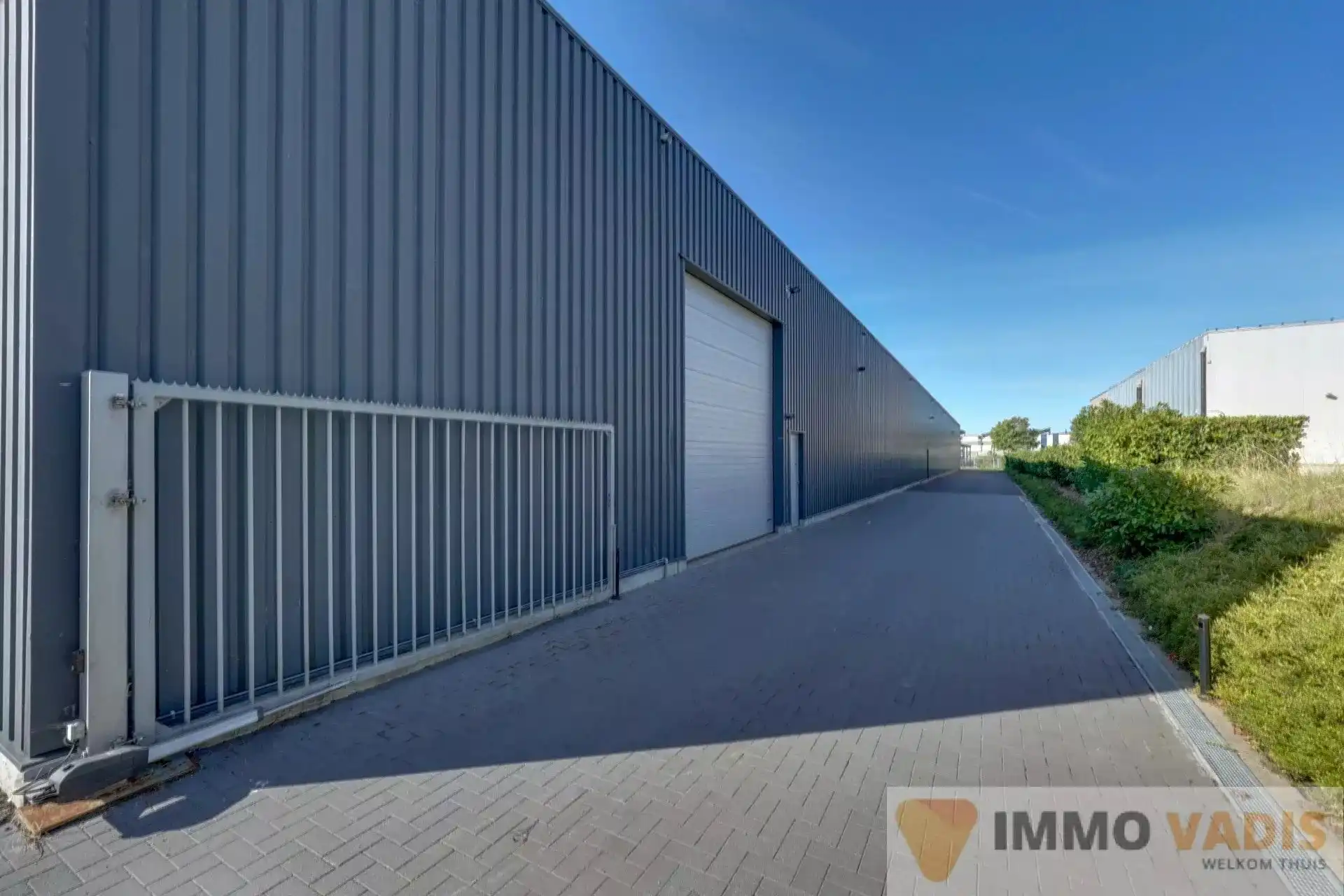 Industrieel gebouw op strategische locatie foto 5