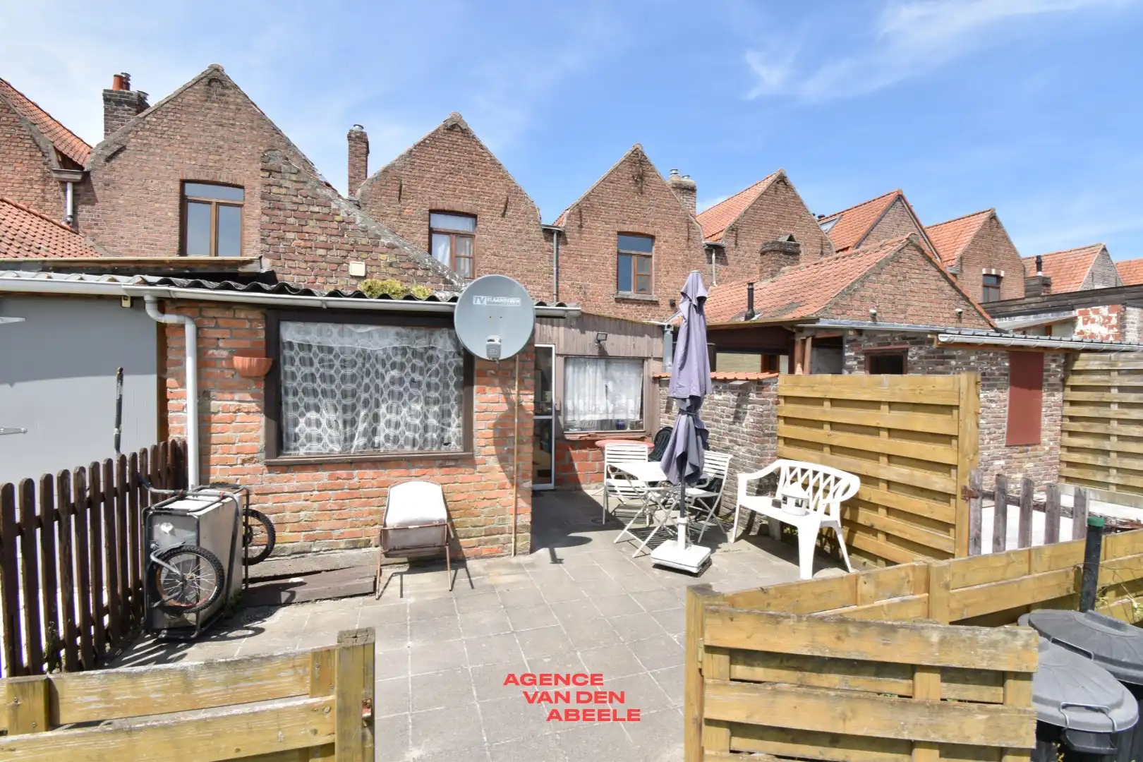 Te renoveren woning met 2 slaapkamers en fantastische tuin  foto 12