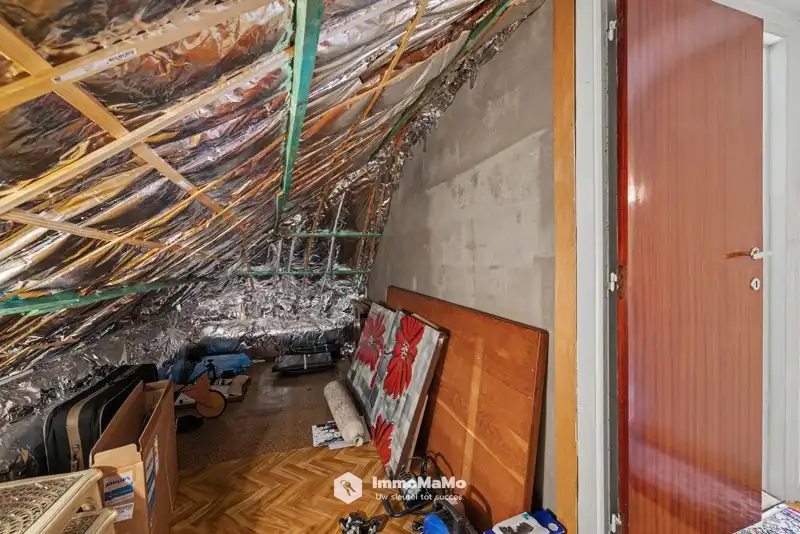 TE RENOVEREN WONING MET CARPORT & TUIN IN WACHTEBEKE (LOCHRISTI) foto 17