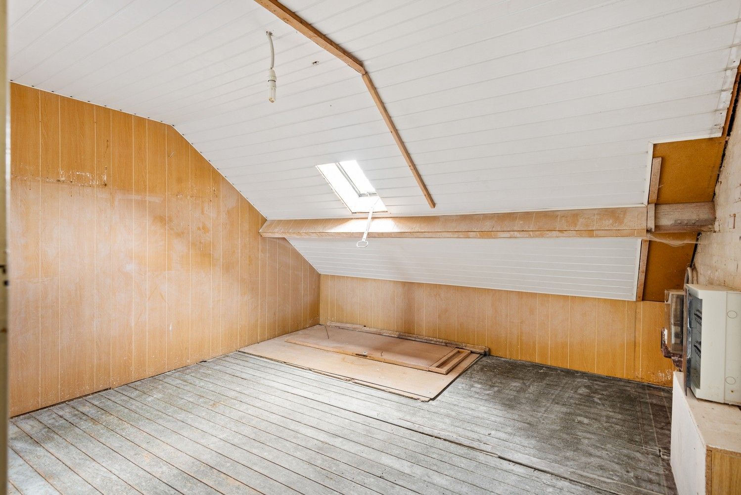 Leuke, te renoveren woning met 2 slaapkamers in het centrum van Duffel foto 15