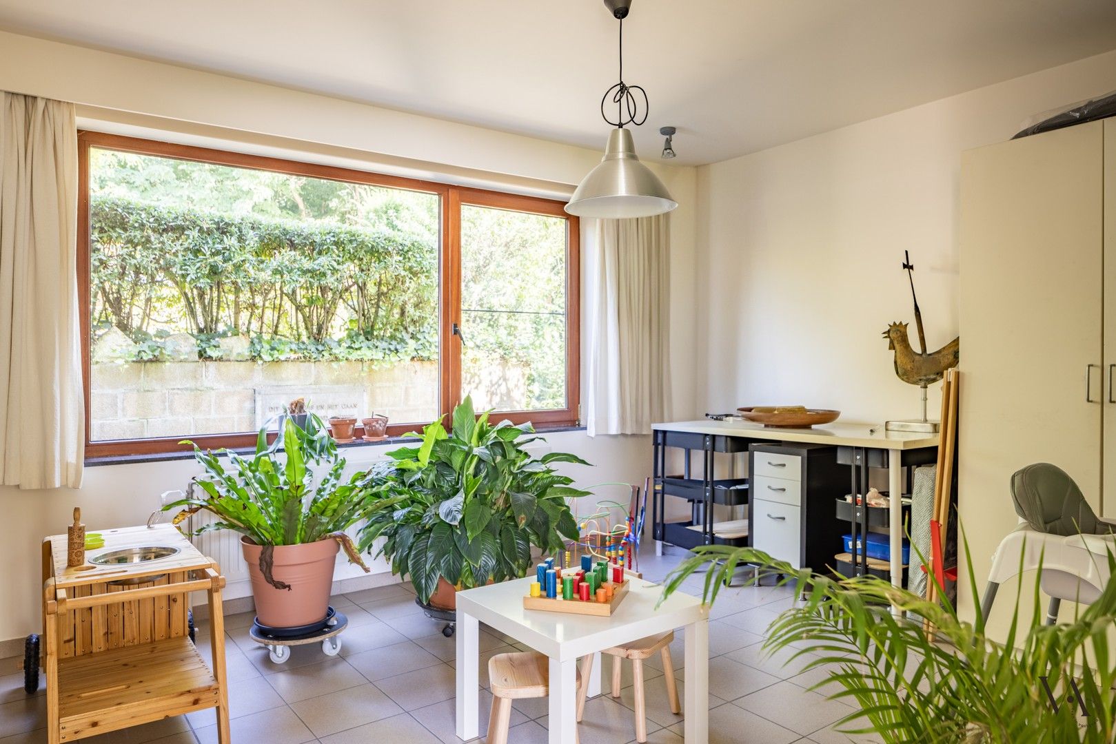 Unieke en ruime gezinswoning met tuin op toplocatie in Kessel-Lo foto 9