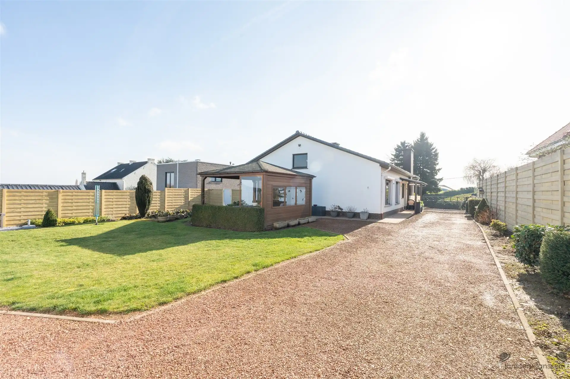 Rustig gelegen woning met prachtig uitzicht foto 22