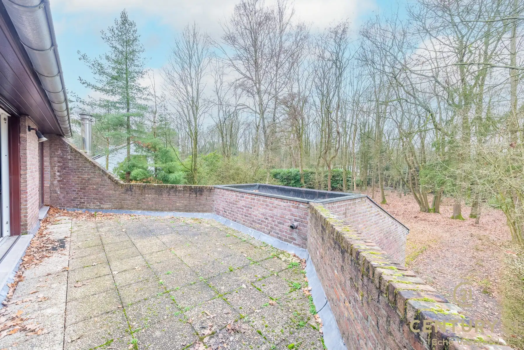 Ruime, unieke villa op royaal perceel in villawijk De Lint. foto 22