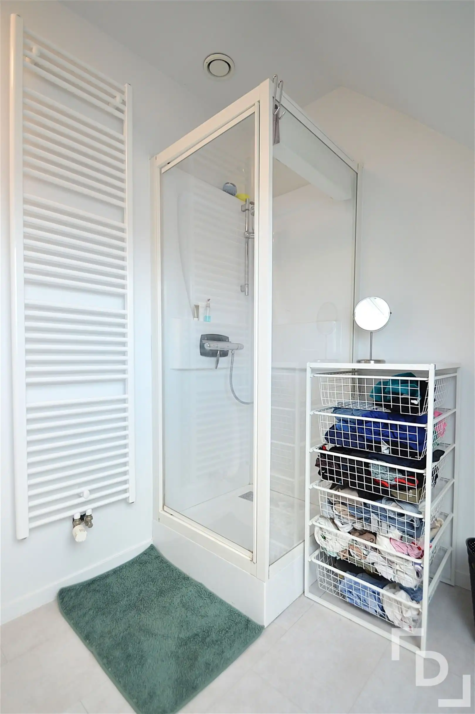 Ruim duplex-appartement te huur in Ieper foto 15