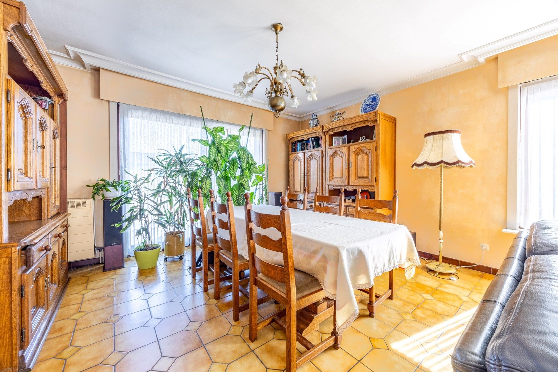 POLYVALENTE EIGENDOM OP 978 M² foto 4