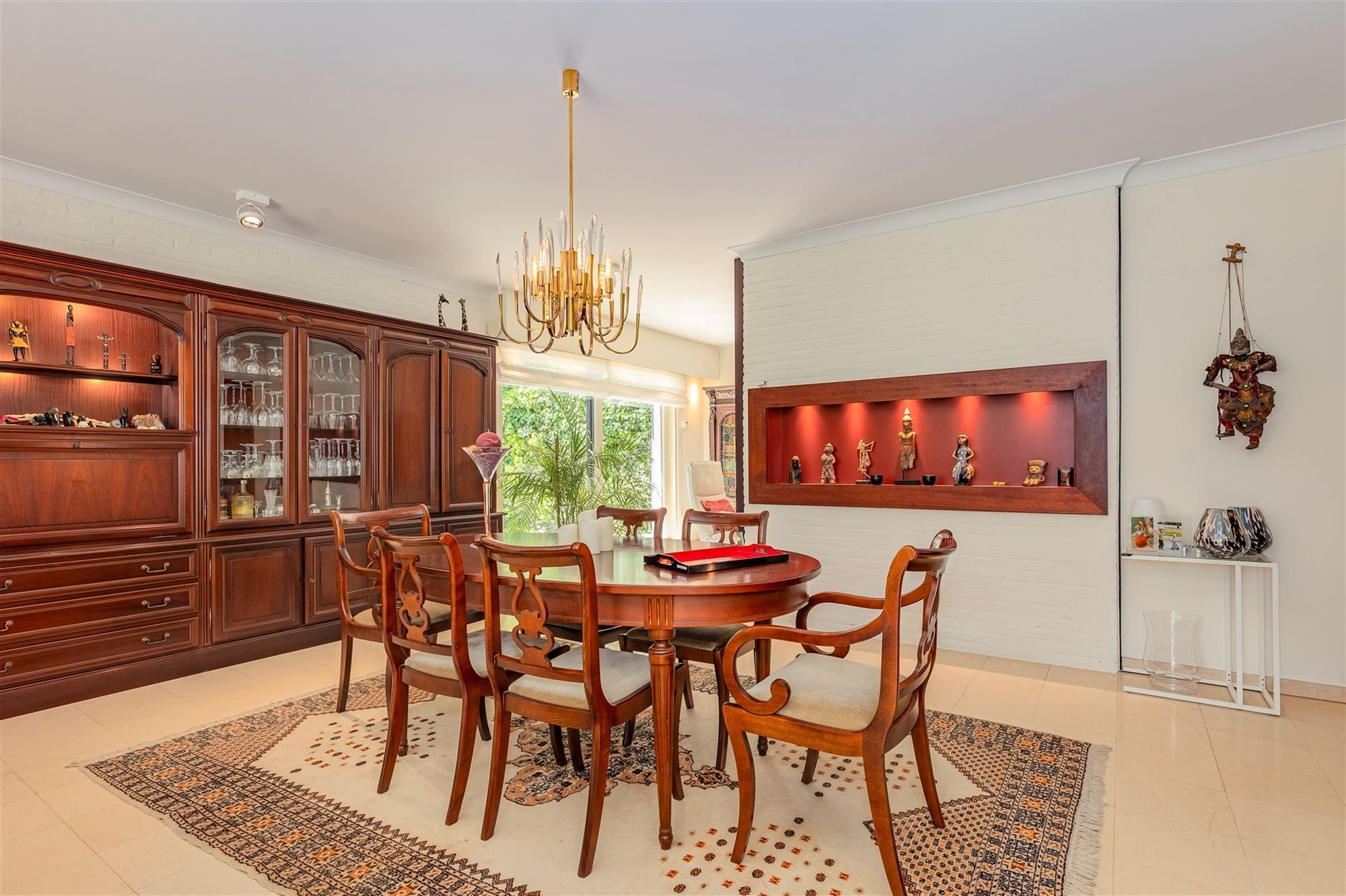 Ruime villa met 5 slpks en 3 bdks op een preceel van 2128m² foto 7