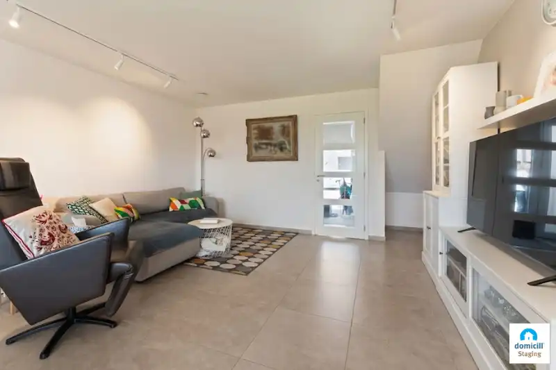 Roeselare - Energiezuinige woning met 5 slaapkamers foto 4