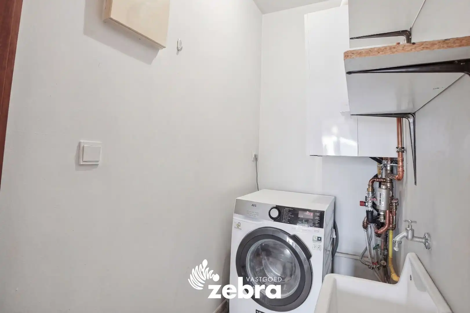 Instapklaar appartement met 2 slaapkamers vlakbij het stadscentrum! foto 11