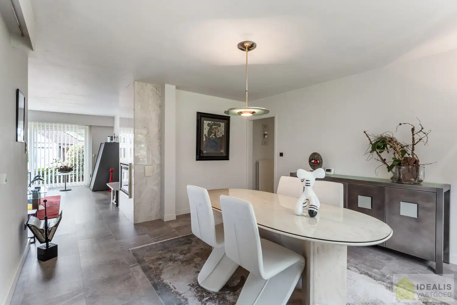 //INVESTERING – NIET VOOR EIGEN GEBRUIK// UITERST GOED ONDERHOUDEN GEZINSWONING OP EEN PRACHTIG, GROEN EN RUSTIG PERCEEL VAN MAAR LIEFST 11A &nbsp;MET LICHTRIJKE WOONKAMER, 3 KNAPPE SLAAPKAMERS, BADKAMER, AFGEWERKTE ZOLDERVERDIEPING EN ONDERGRONDSE GARAGE foto 13