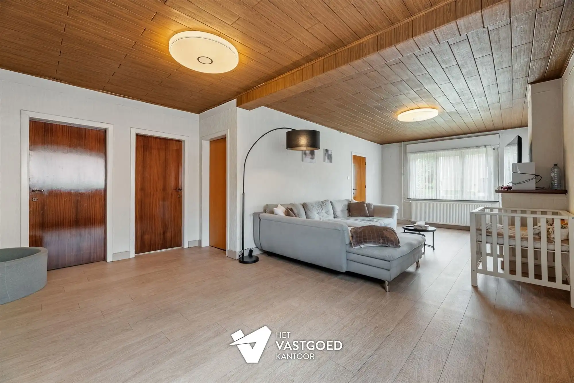 GEZELLIGE WONING MET 3 SLAAPKAMERS OP PERCEEL VAN BIJNA 8 ARE OP RUSTIGE LIGGING TE KOERSEL foto 4