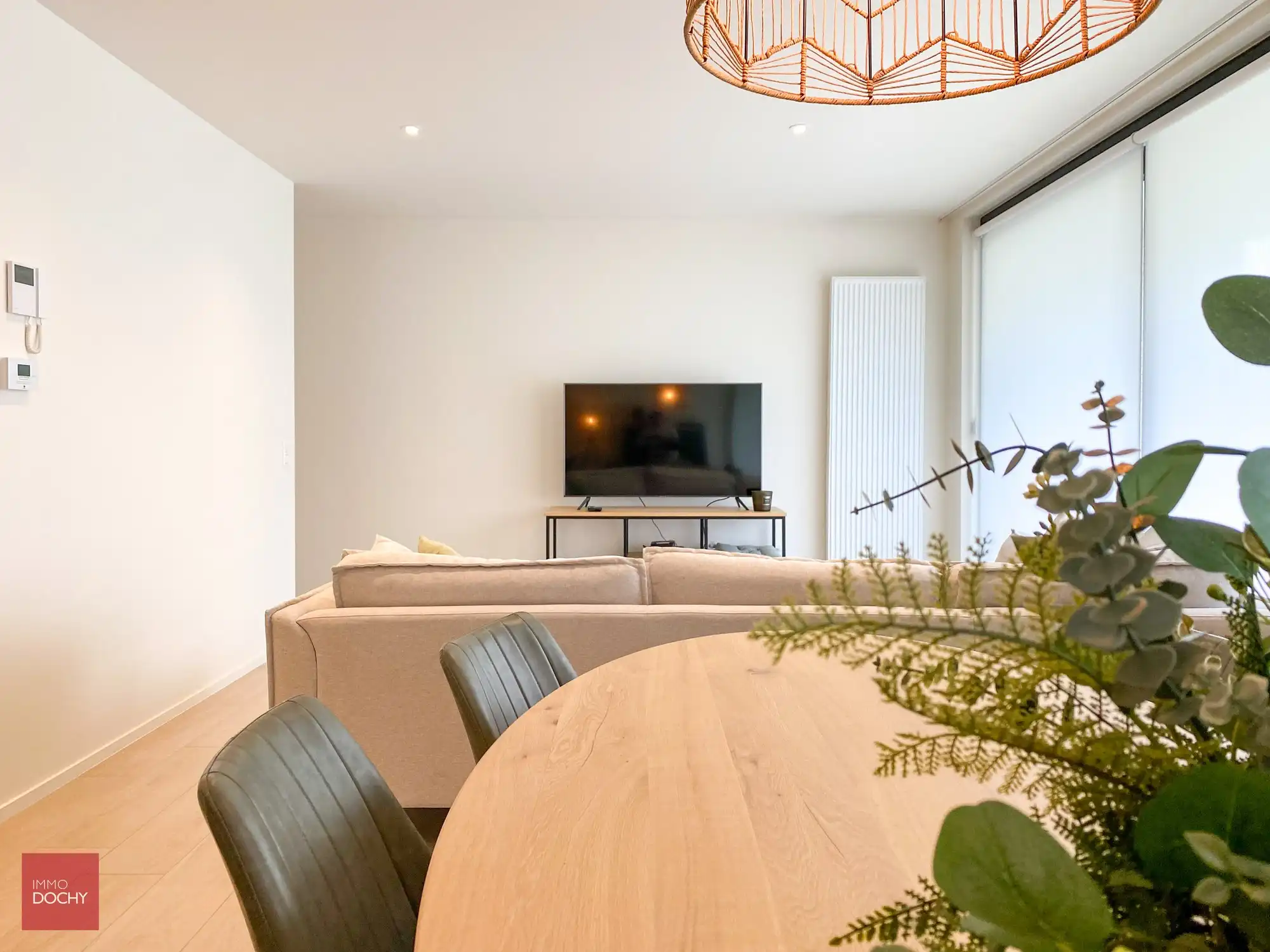 Recent gebouwd instapklaar appartement met grote terrassen en ondergrondse garagebox | Potegemstraat foto 3