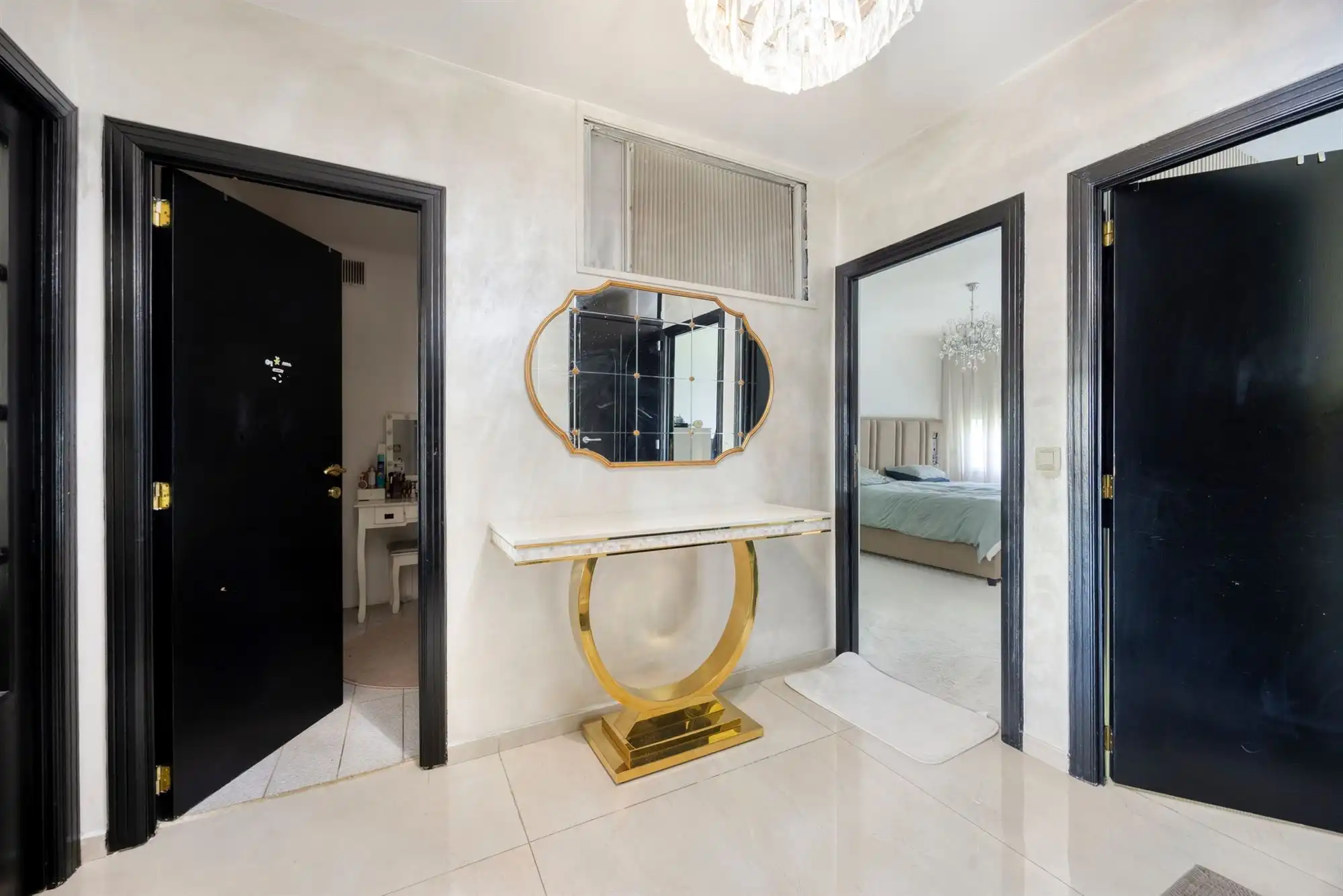 Appartement met 2 slaapkamers en 2 terrassen foto 18