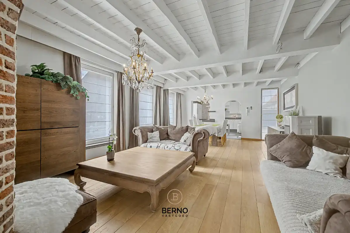 Instapklare charmante woning met zonnige binnentuin en garage. foto 4