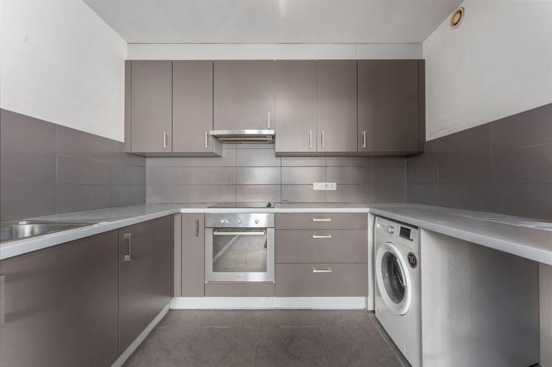 Stijlvolle en energiezuinige woning met garage in het bruisende centrum van Roeselare foto 5