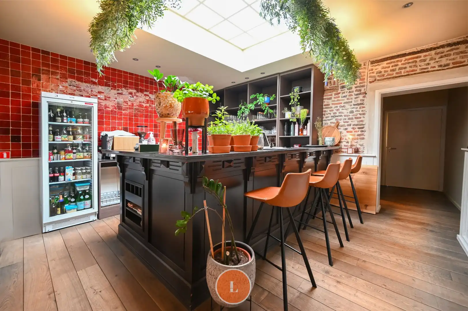 Handelspand met charmante gevel in hartje centrum Menen foto 6