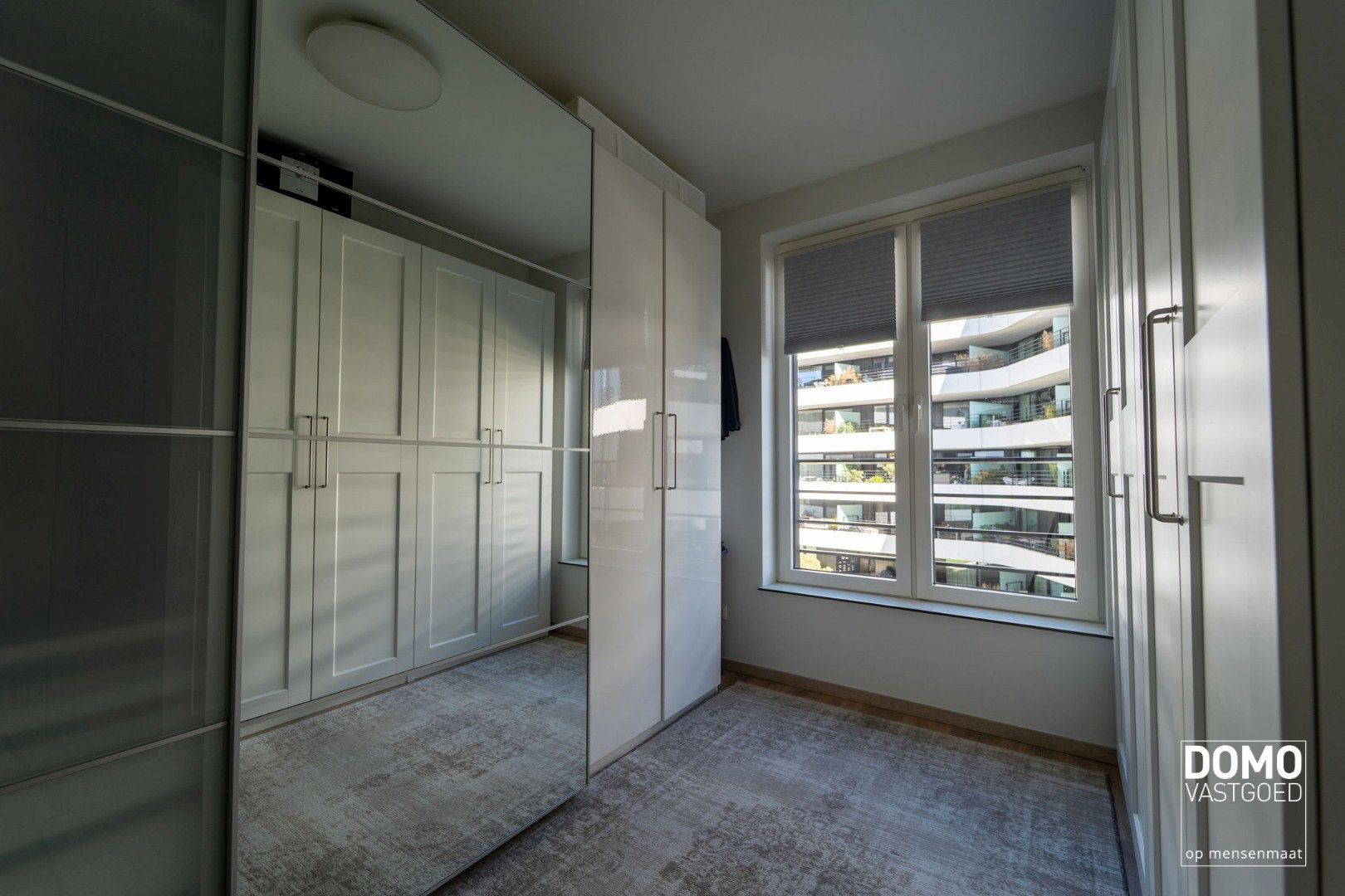 Wonen met zicht op het water – een oase van rust vlak bij het bruisende centrum van Hasselt. foto 11