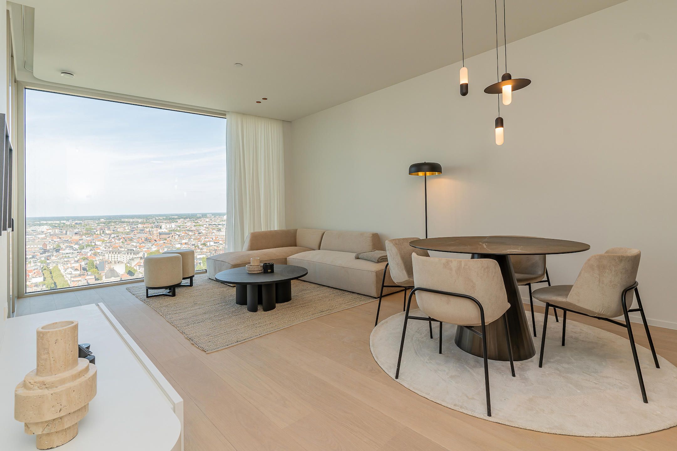 ANTWERPEN - Antwerp Tower  foto 9