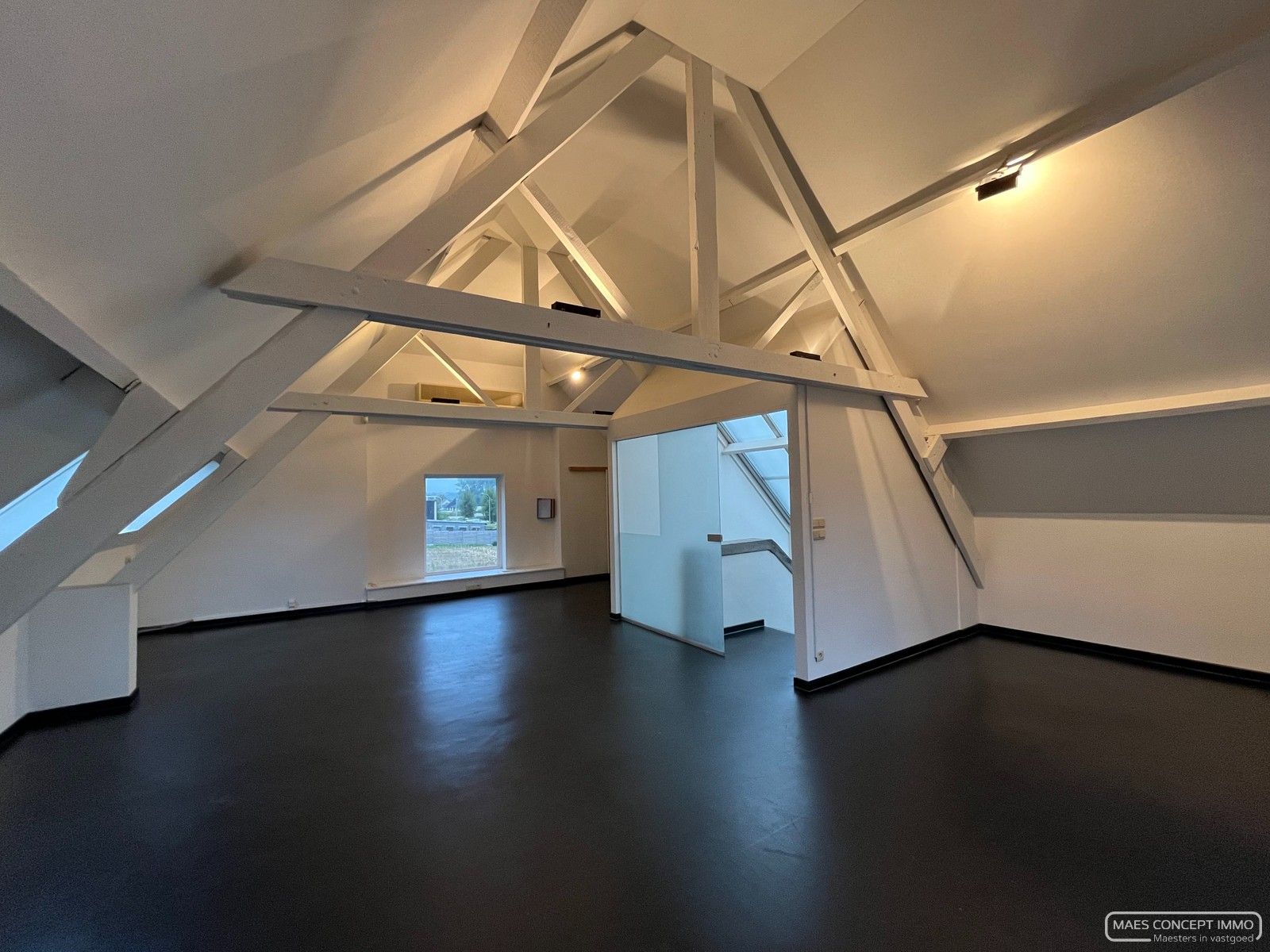 Unieke woning met kantoorruimte en atelier te Waregem foto 23