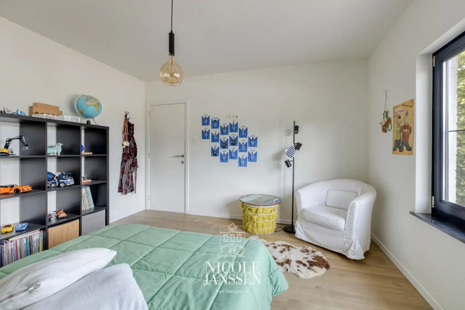 Ruime gezinswoning met loods  foto 19